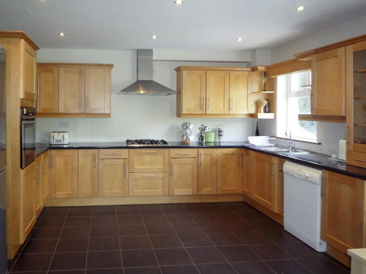 Madams Hill House Killarney By Trident Holiday Homes